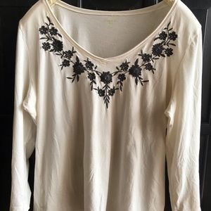 Garnet hill embroidered cream colored top